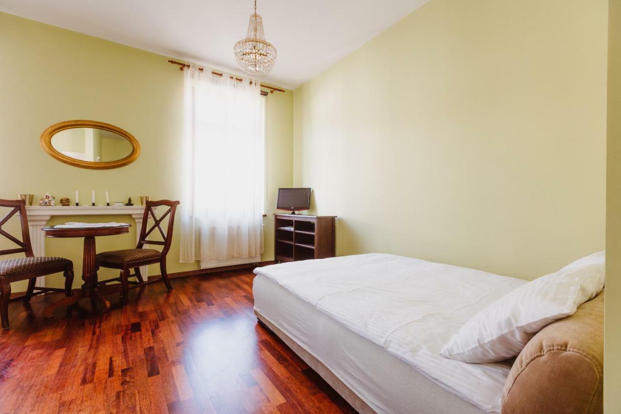 100% Cracovian Traditional Apartment エクステリア 写真