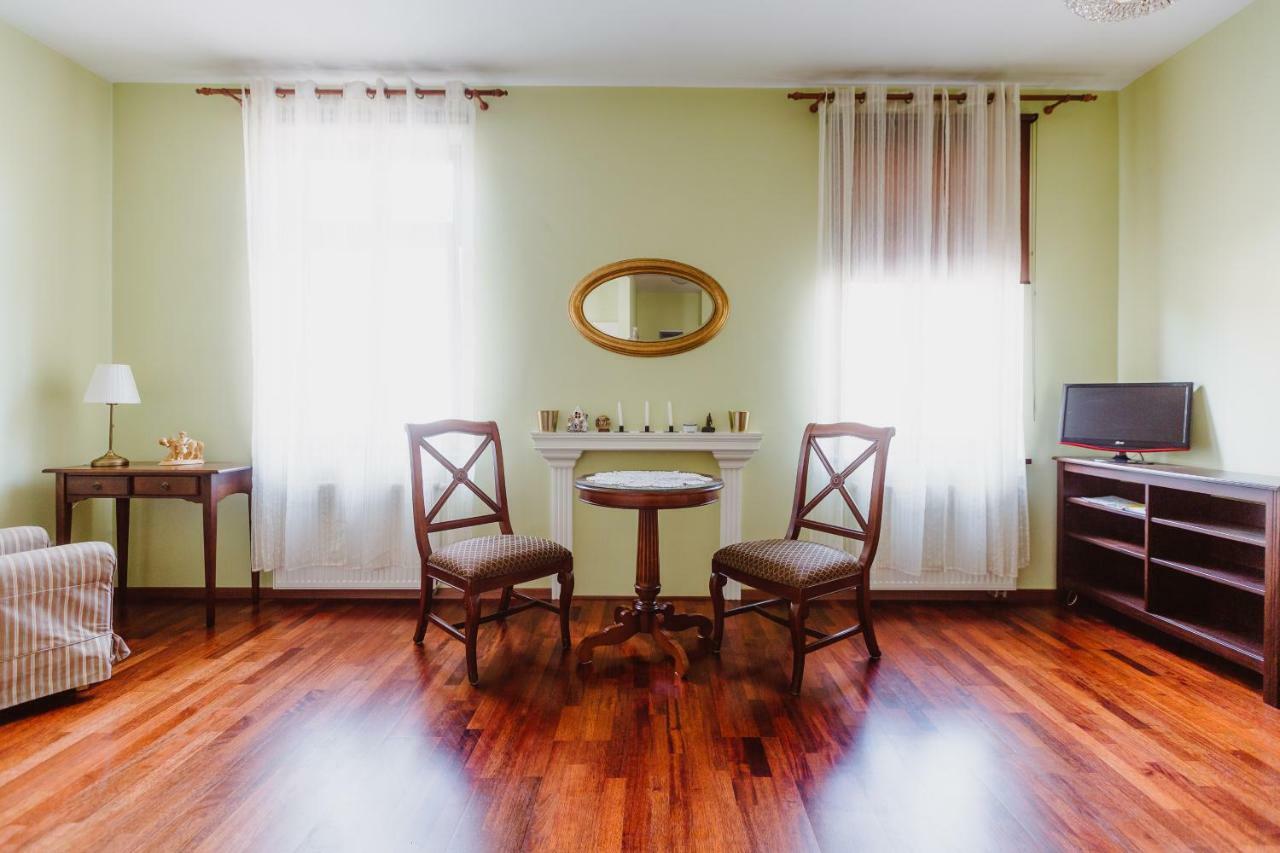 100% Cracovian Traditional Apartment エクステリア 写真